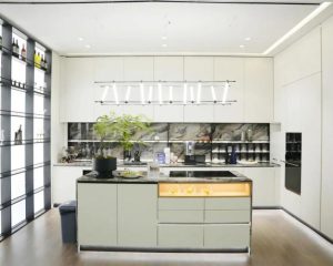 Акриловые кухонные шкафы для квартир