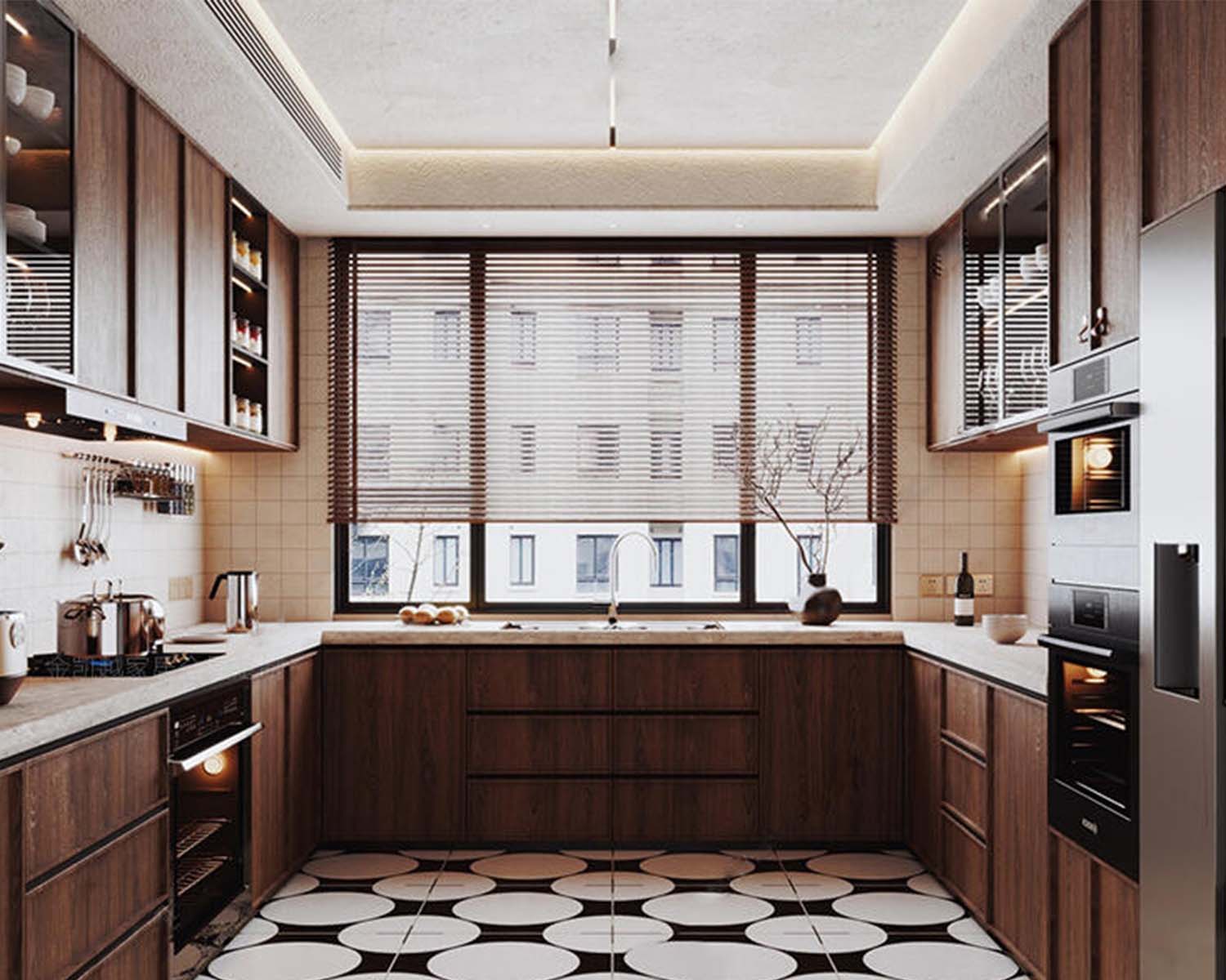 Armoire de cuisine en noyer antique