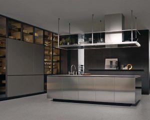Gabinete de pared de cocina con puertas de vidrio