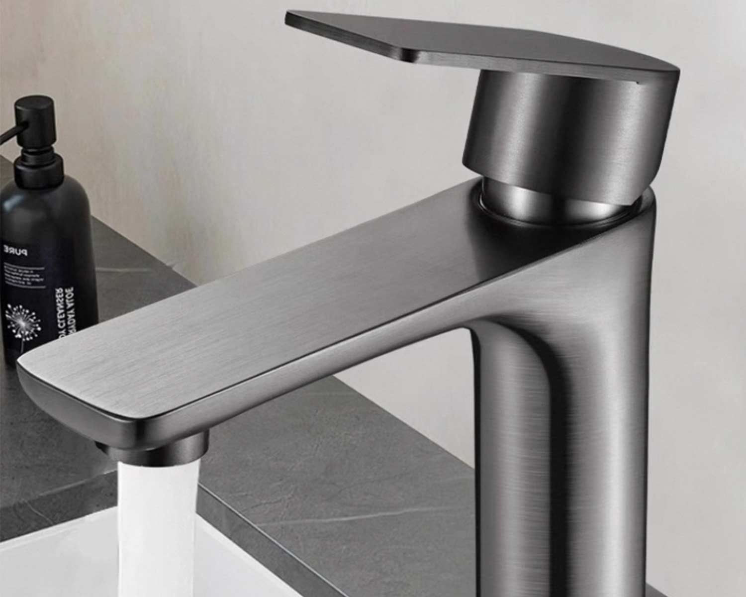 hot and cold water tap.png