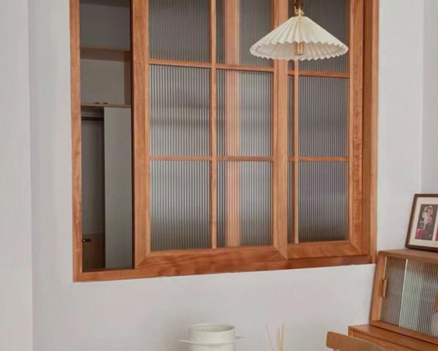 vieilles fenêtres coulissantes en aluminium