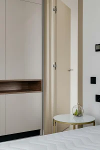 Comment transformer votre porte de chambre avec des idées personnalisées élégantes